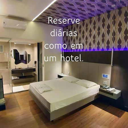 Motel Dallas เบโลโอรีซอนชี ภายนอก รูปภาพ